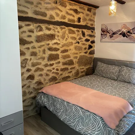 Carballo Alenza Apartment *